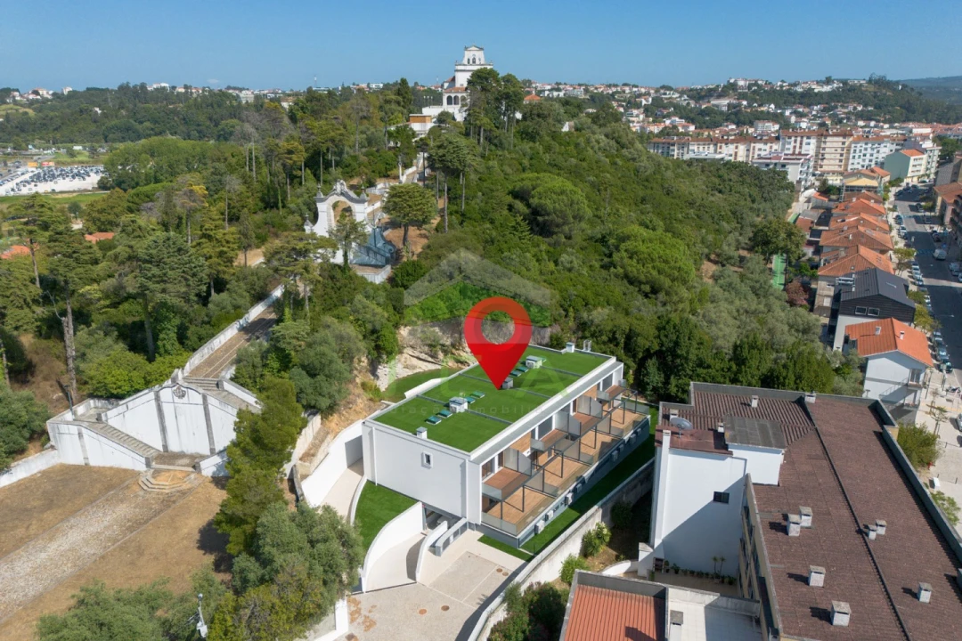 Moradia T4 para Venda em Leiria, Pousos, Barreira e Cortes Foto 43