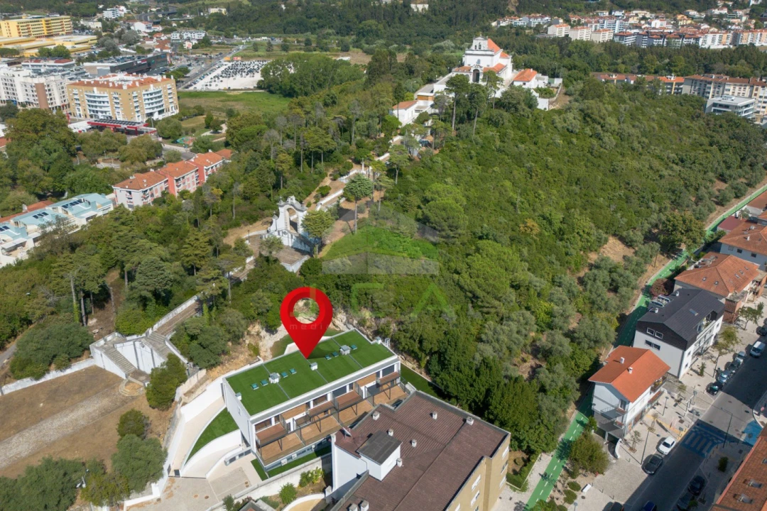 Moradia T3 para Venda em Leiria, Pousos, Barreira e Cortes Foto 43