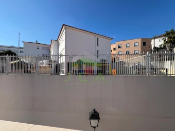 Apartamento T2 para Venda em Leiria, Pousos, Barreira e Cortes