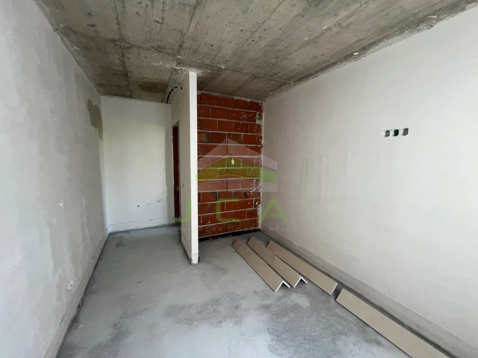 Apartamento T2 para Venda em Leiria, Pousos, Barreira e Cortes Foto 11