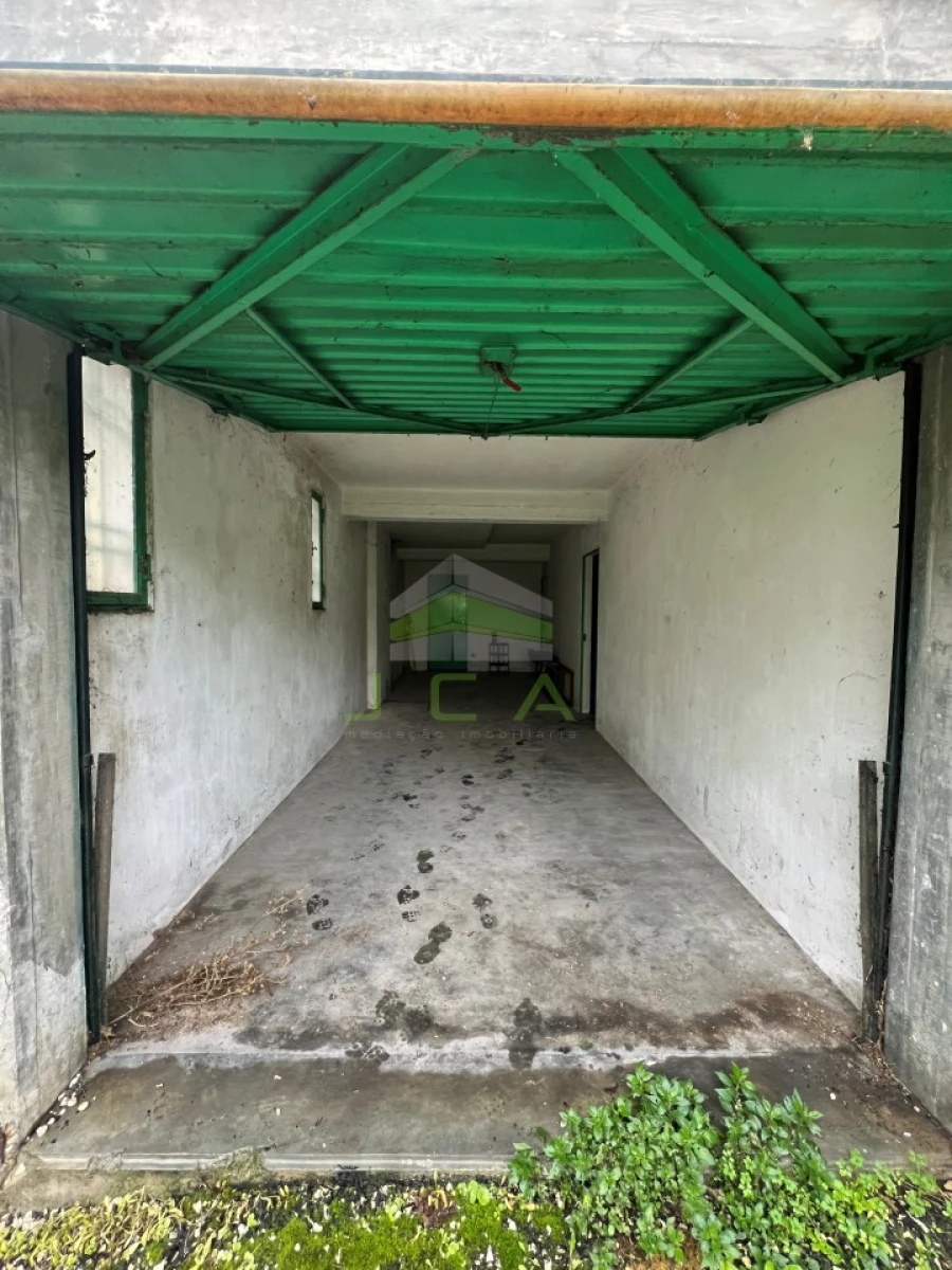 Garagem para Venda em Leiria, Pousos, Barreira e Cortes Foto 3