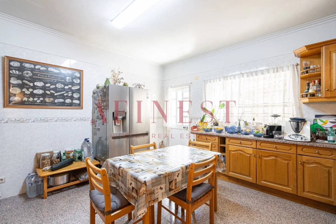 Moradia T5 para Venda em Algueirão-Mem Martins Foto 13