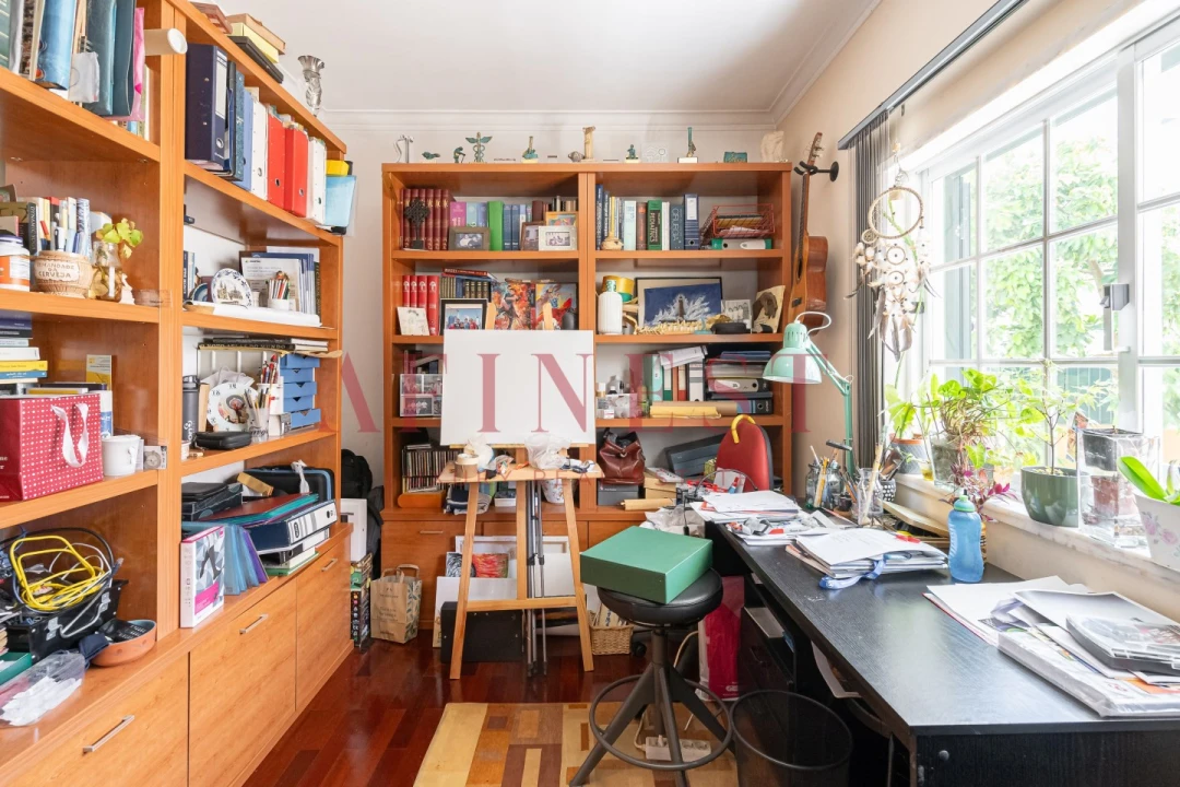 Moradia T5 para Venda em Algueirão-Mem Martins Foto 14