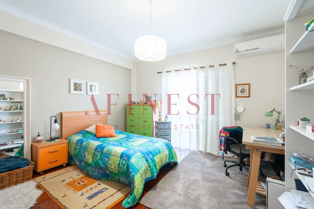 Moradia T5 para Venda em Algueirão-Mem Martins Foto 28