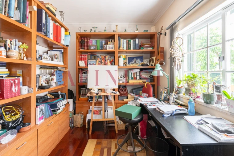 Moradia T5 para Venda em Algueirão-Mem Martins Foto 14