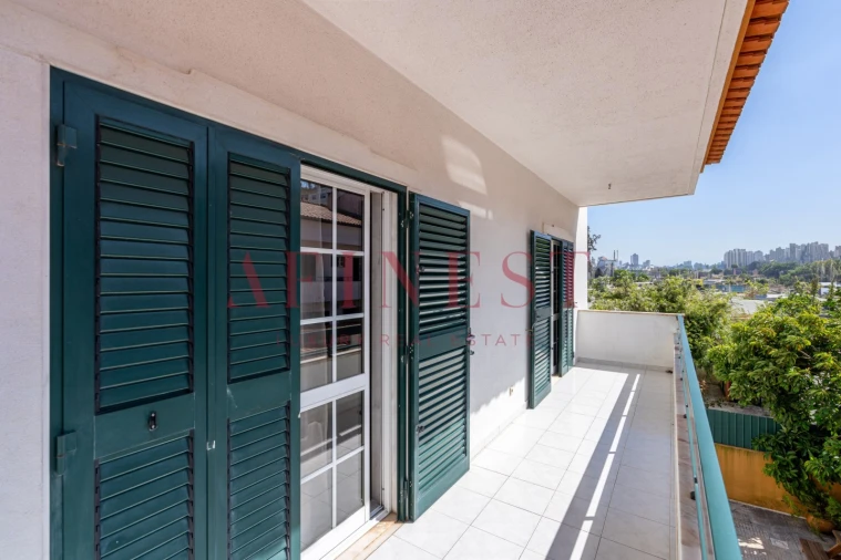 Moradia T5 para Venda em Algueirão-Mem Martins Foto 24