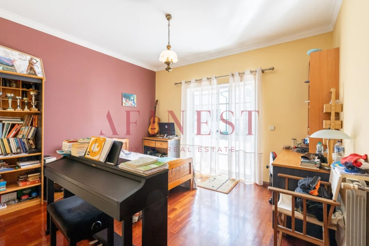 Moradia T5 para Venda em Algueirão-Mem Martins Foto 25