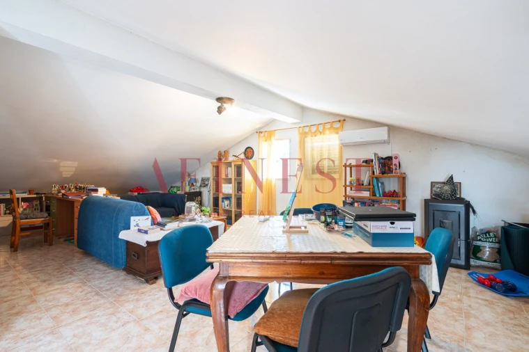 Moradia T5 para Venda em Algueirão-Mem Martins Foto 33