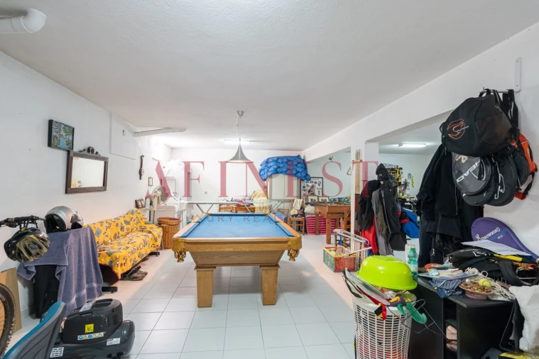 Moradia T5 para Venda em Algueirão-Mem Martins Foto 38