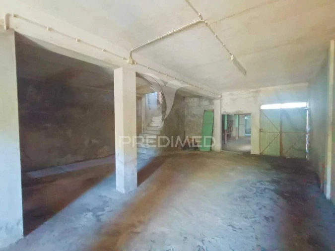 Moradia T3 para Venda em Urqueira Foto 13