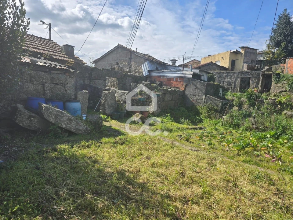 Moradia para Venda em Selho (São Jorge) Foto 18