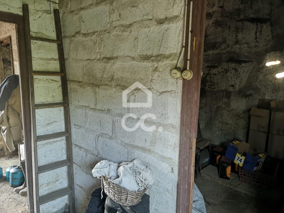 Moradia para Venda em Selho (São Jorge) Foto 10