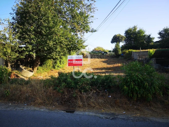 Moradia para Venda em Selho (São Jorge) Foto 11