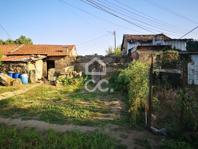 Moradia para Venda em Selho (São Jorge) Foto 3