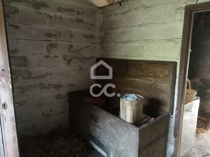 Moradia para Venda em Selho (São Jorge) Foto 9