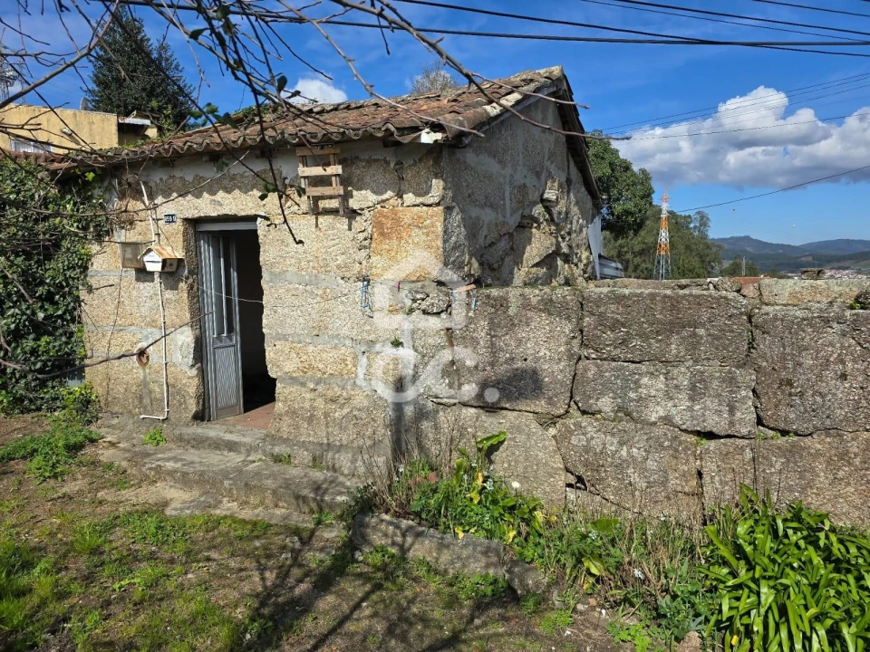 Moradia para Venda em Selho (São Jorge) Foto 7