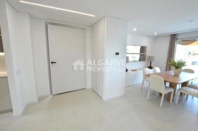Moradia T3 para Venda em Quarteira
