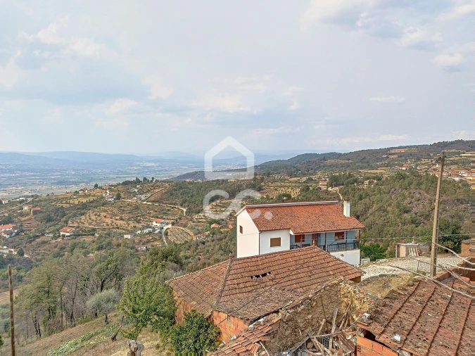 Moradia T5 para Venda em Eiras, São Julião de Montenegro e Cela Foto 20