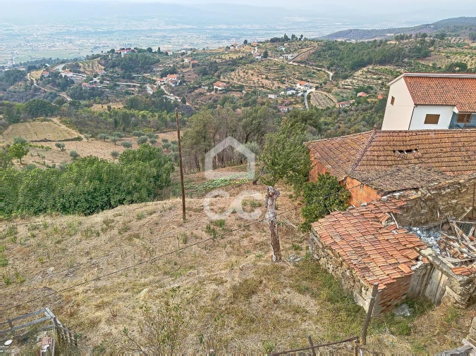 Moradia T5 para Venda em Eiras, São Julião de Montenegro e Cela Foto 8