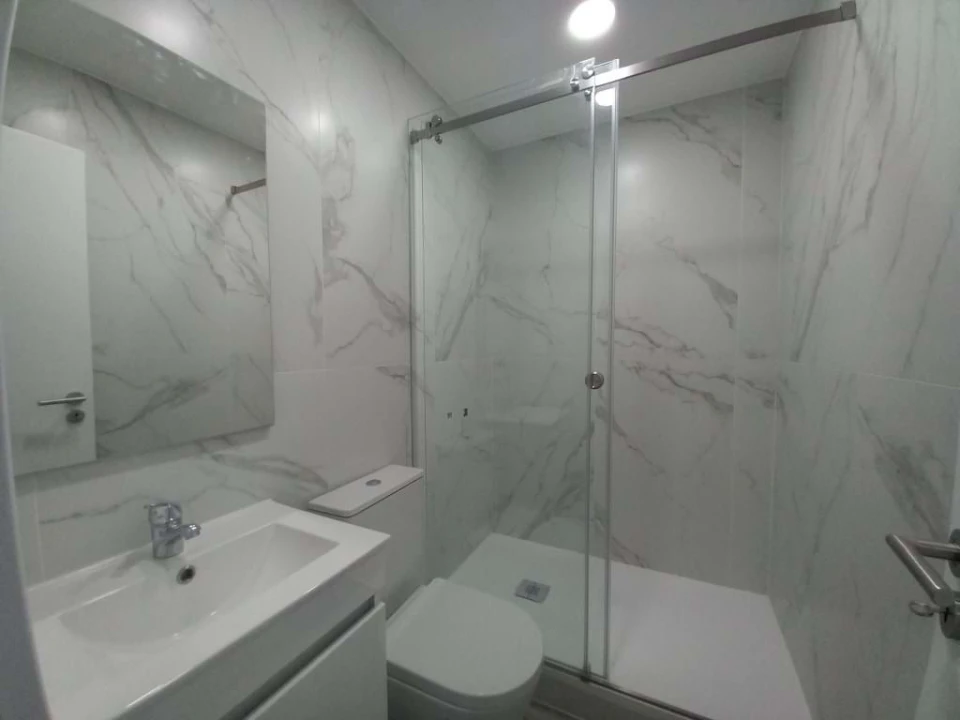 Apartamento T3 para Venda em Costa da Caparica Foto 26