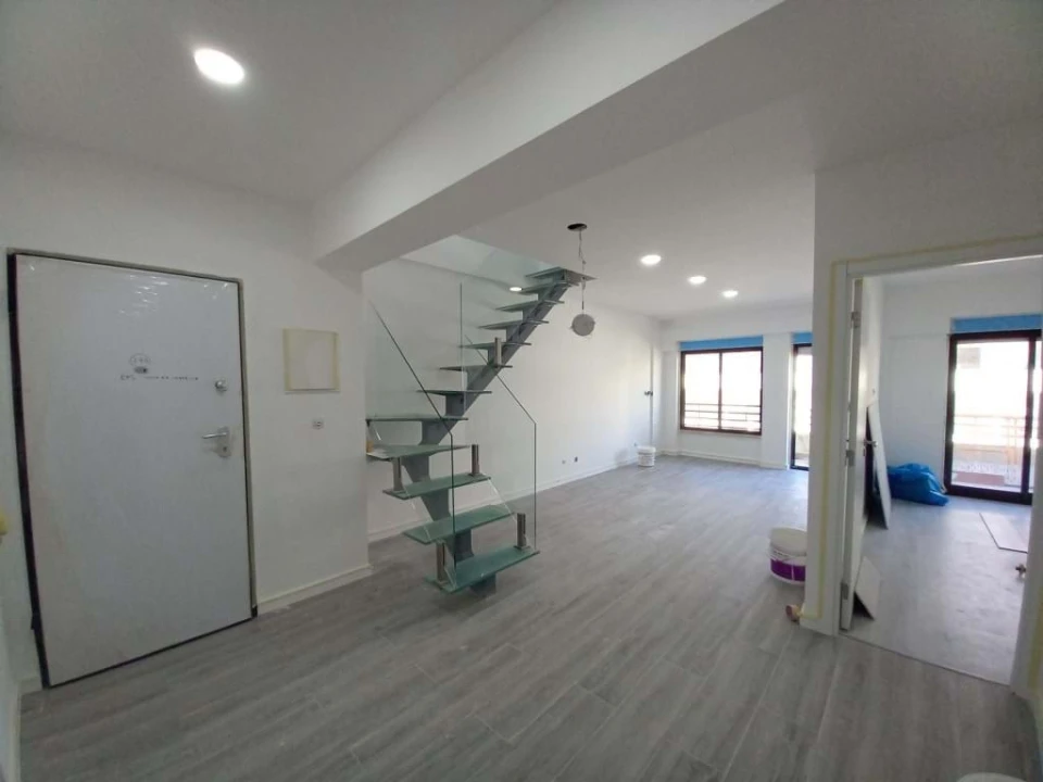 Apartamento T3 para Venda em Costa da Caparica Foto 1