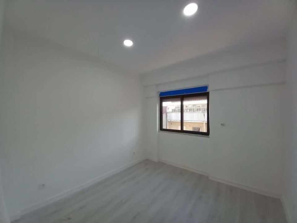 Apartamento T3 para Venda em Costa da Caparica Foto 20