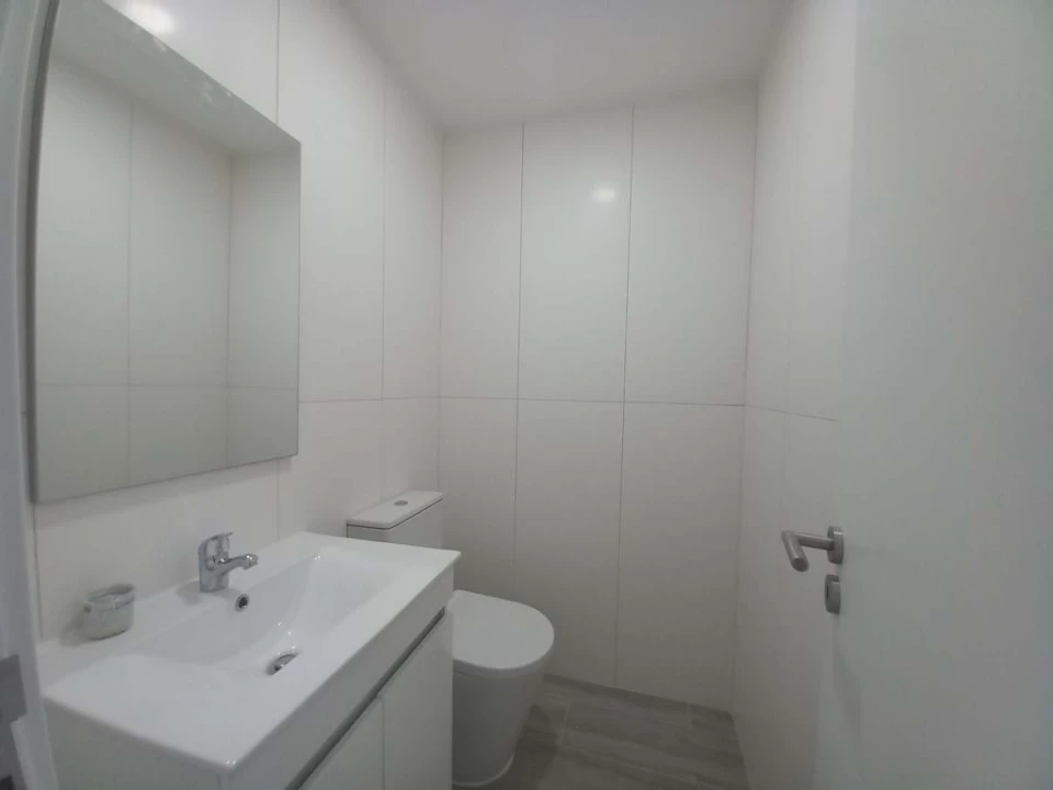 Apartamento T3 para Venda em Costa da Caparica Foto 18