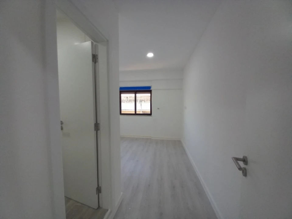 Apartamento T3 para Venda em Costa da Caparica Foto 17