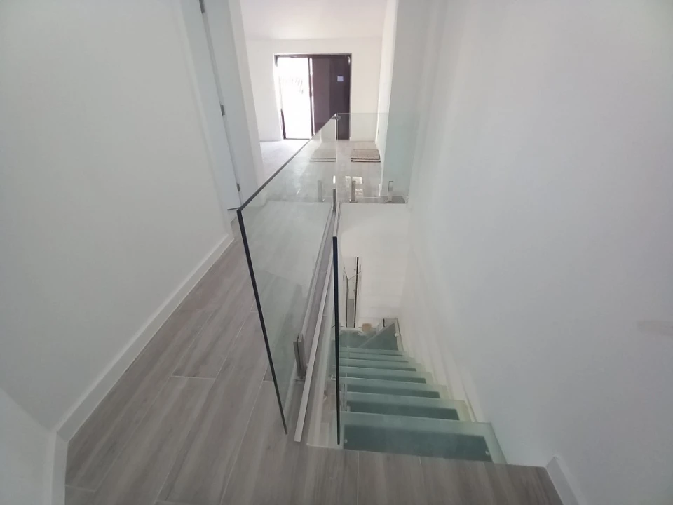 Apartamento T3 para Venda em Costa da Caparica Foto 36