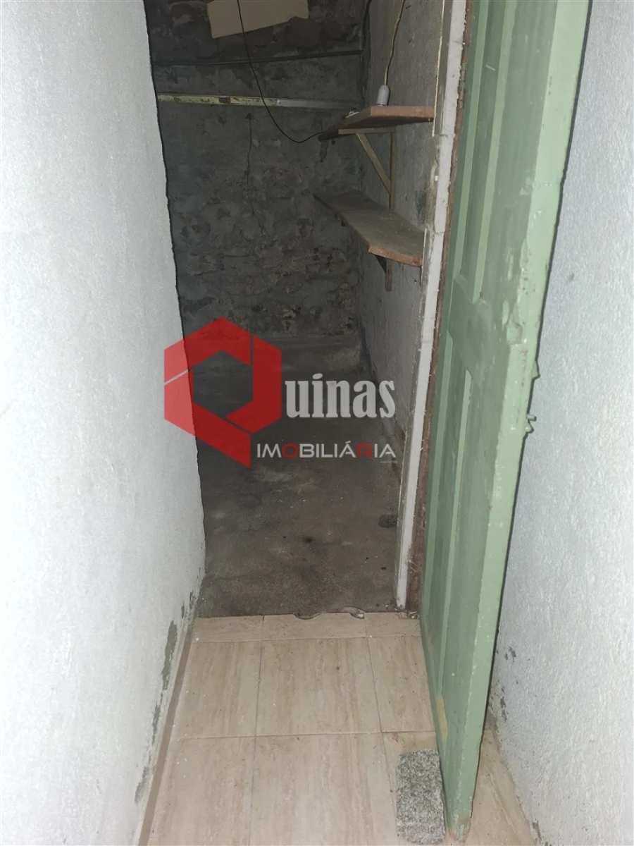 Moradia T1 para Venda em Sabugal e Aldeia de Santo António Foto 2