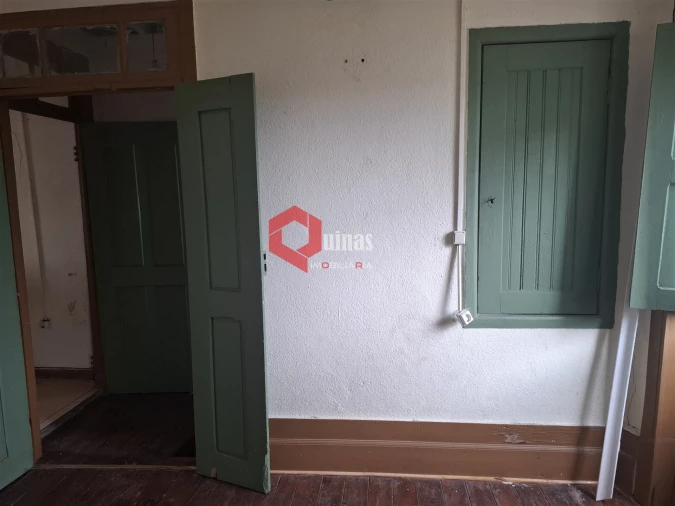 Moradia T1 para Venda em Sabugal e Aldeia de Santo António Foto 7