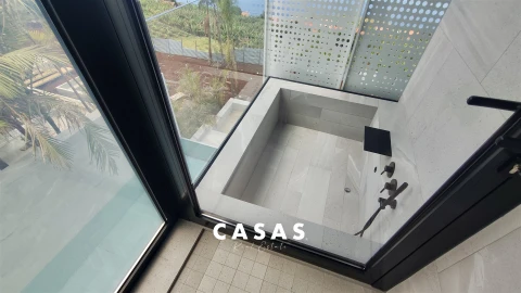 Moradia T3 para Venda em Ribeira Brava