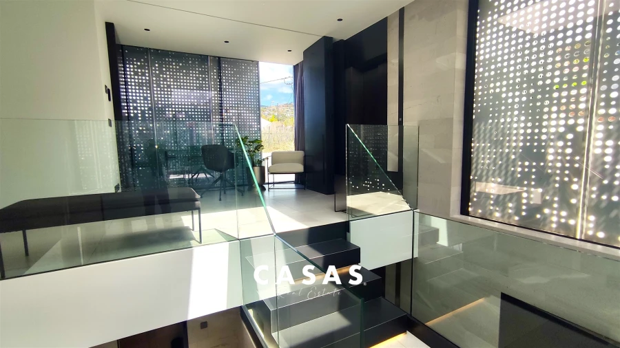 Moradia T3 para Venda em Ribeira Brava Foto 79