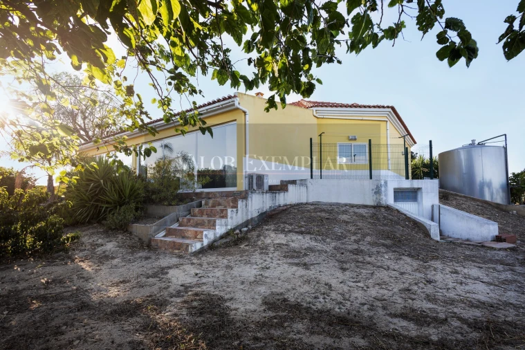 Quinta T4 para Venda em Atalaia e Alto Estanqueiro-Jardia Foto 13