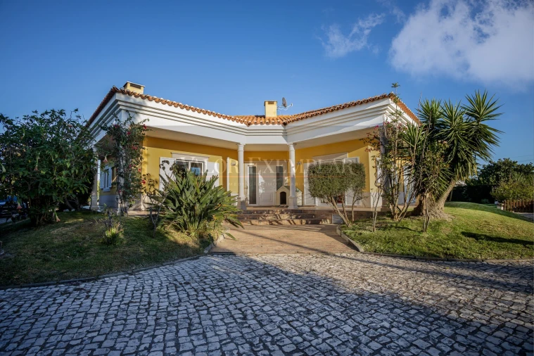 Quinta T4 para Venda em Atalaia e Alto Estanqueiro-Jardia Foto 10