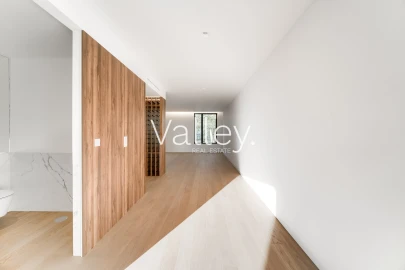 Apartamento T5 para Venda em Aldoar, Foz do Douro e Nevogilde