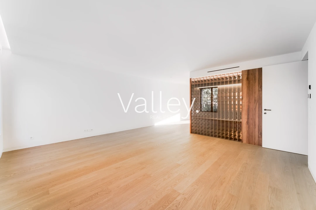 Apartamento T5 para Venda em Aldoar, Foz do Douro e Nevogilde Foto 18