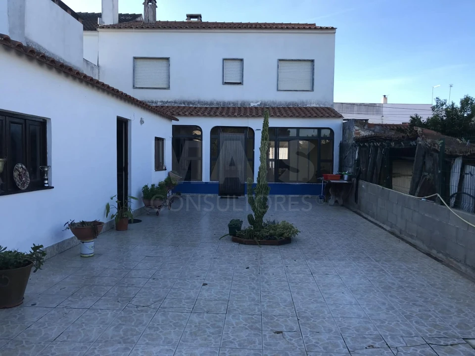 Moradia T4 para Venda em Couço Foto 2