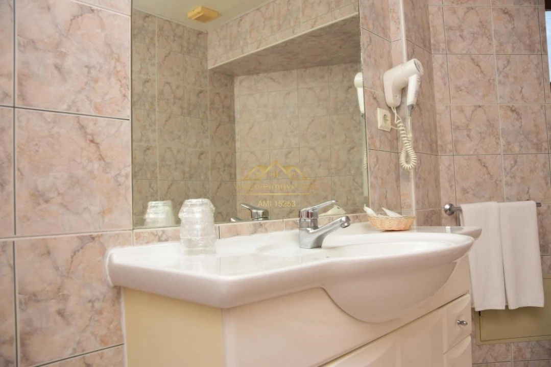 Apartamento T2 para Venda em Albufeira e Olhos de Água Foto 17