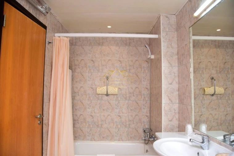 Apartamento T2 para Venda em Albufeira e Olhos de Água Foto 16