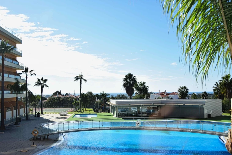 Apartamento T1 para Venda em Albufeira e Olhos de Água Foto 16