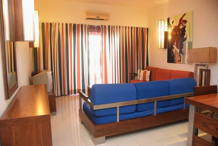Apartamento T1 para Venda em Albufeira e Olhos de Água Foto 8