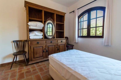 Moradia T4 para Venda em Albufeira e Olhos de Água