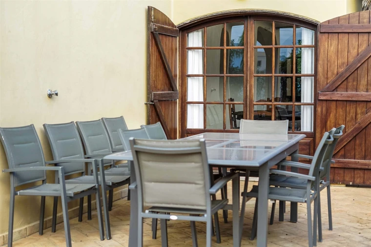 Moradia T4 para Venda em Albufeira e Olhos de Água Foto 8