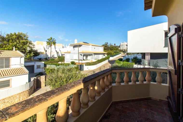 Moradia T4 para Venda em Albufeira e Olhos de Água Foto 58