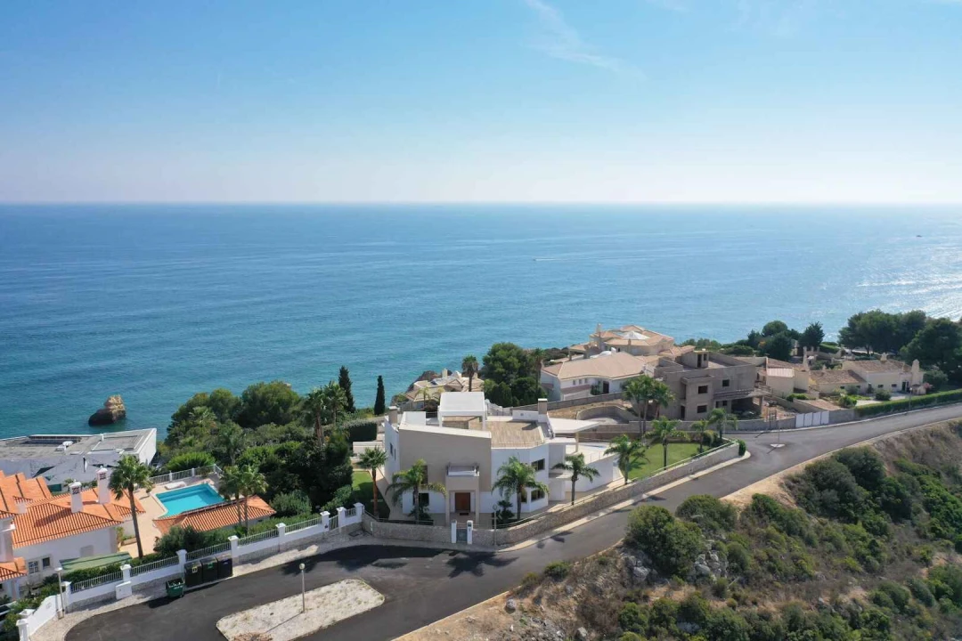 Moradia T4 para Venda em Albufeira e Olhos de Água Foto 9