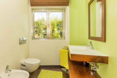 Moradia T4 para Venda em Albufeira e Olhos de Água