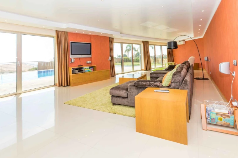 Moradia T4 para Venda em Albufeira e Olhos de Água Foto 11