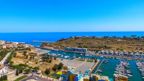 Apartamento T1 para Venda em Albufeira e Olhos de Água