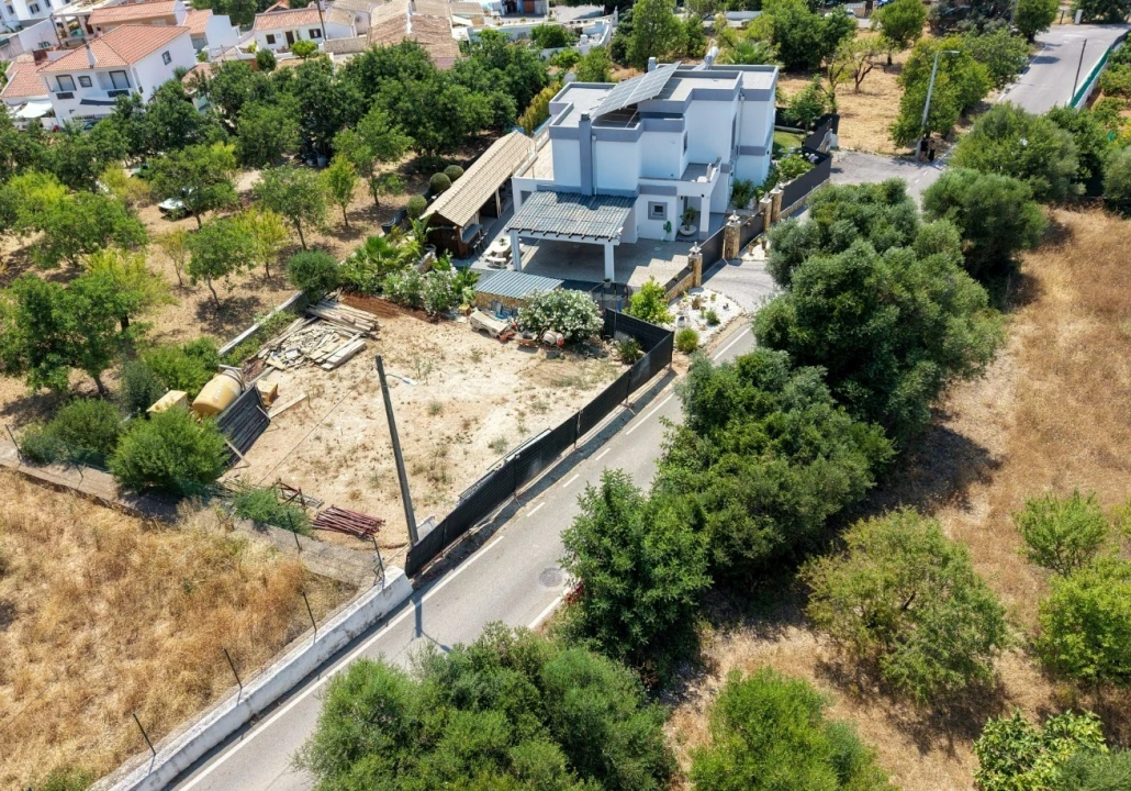 Moradia T4 para Venda em Albufeira e Olhos de Água Foto 79